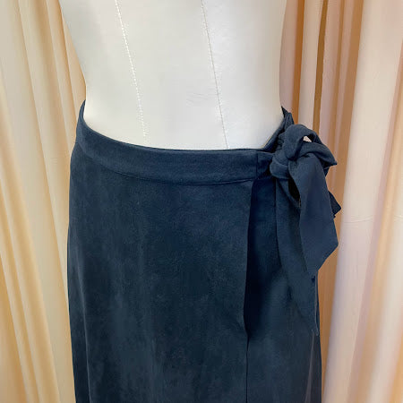 Skirts Lush Size Small