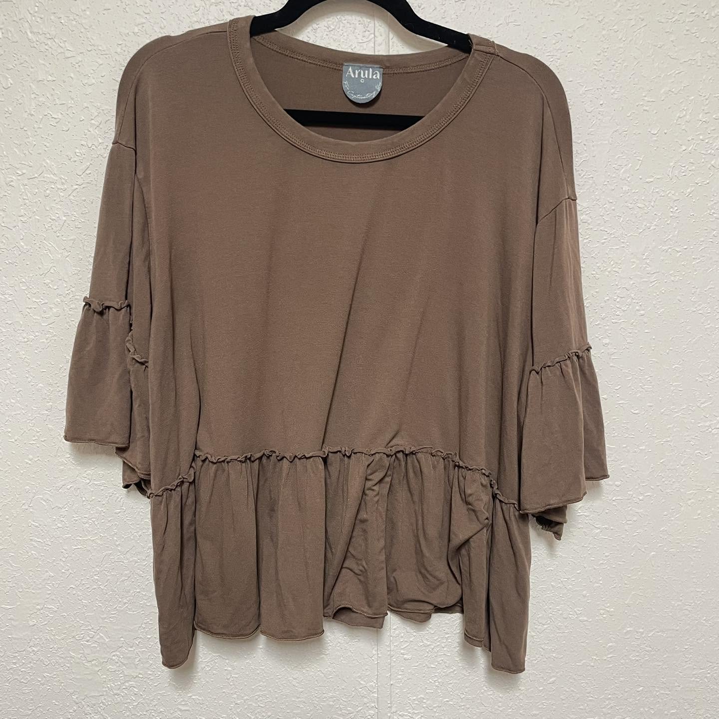 Top Arula Size 3XL