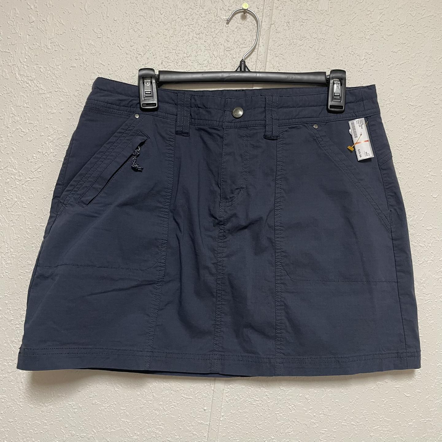 Skirts Title Nine Size 10