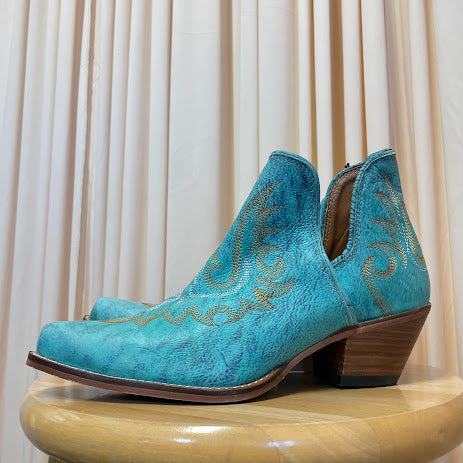 Booties MYRA Size 7