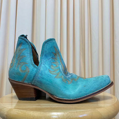 Booties MYRA Size 7