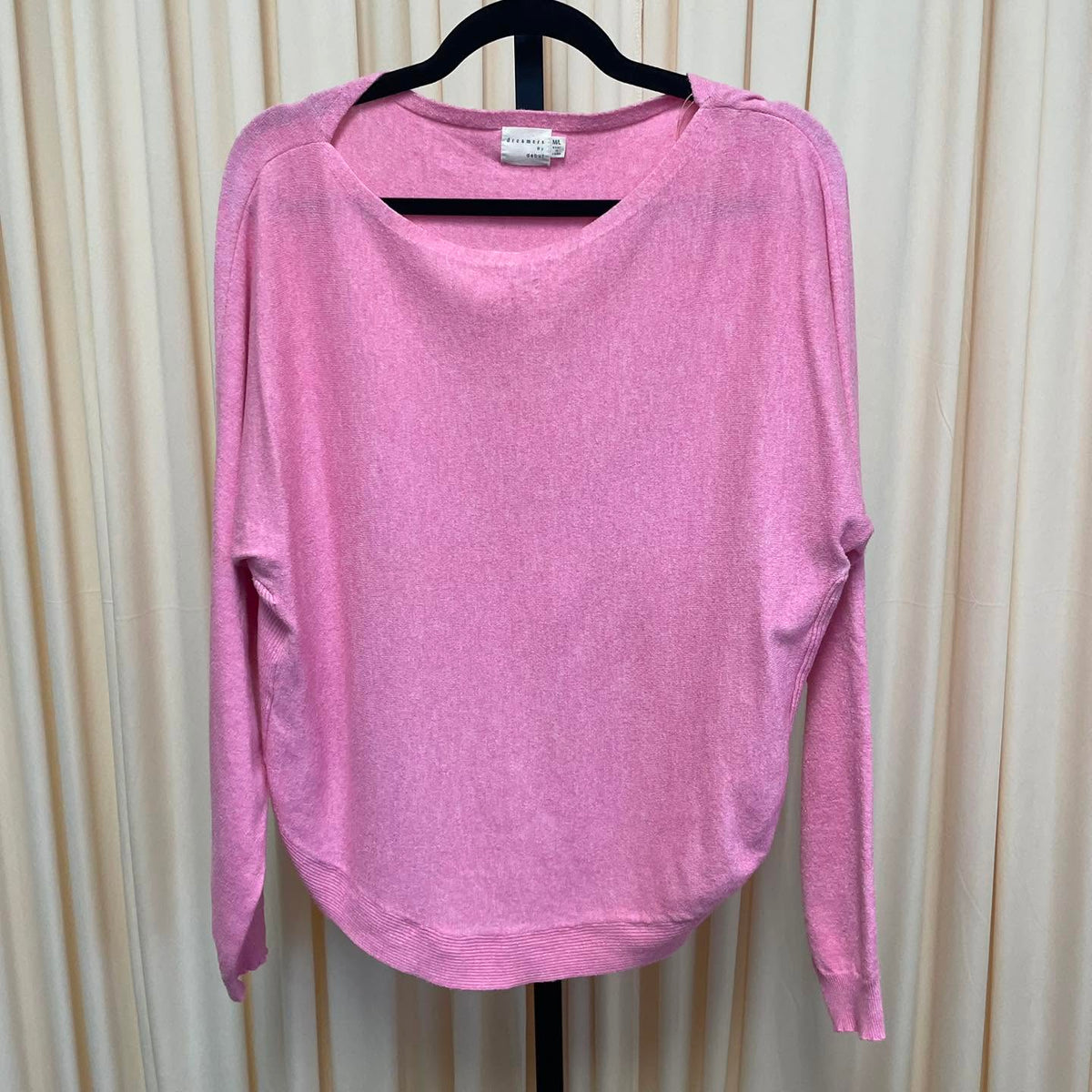 Sweaters debut Size M/L