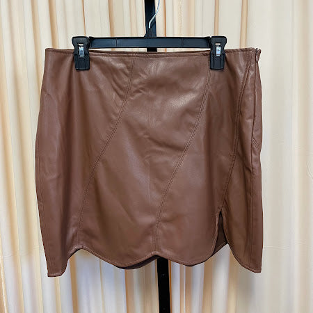 Skirts loveriche Size Large