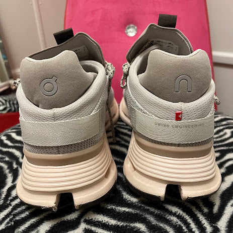 Sneakers On Cloud Size 10.5