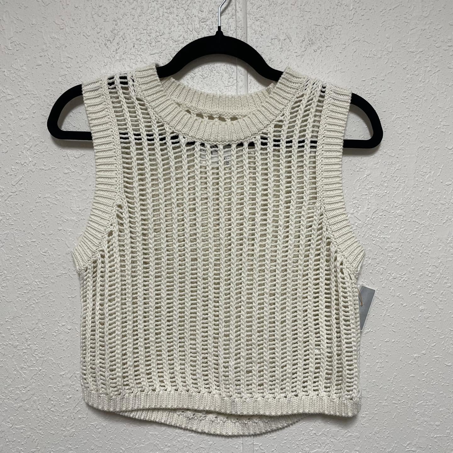 Top Aerie Size Small