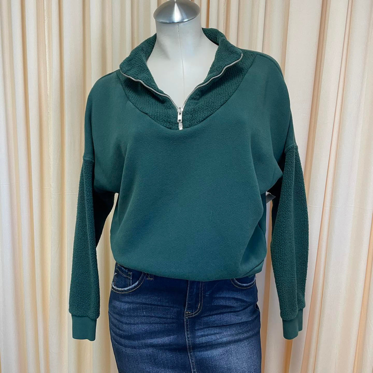 Sweaters perfectwhitetee Size XS