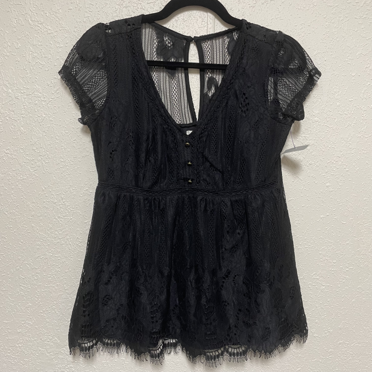 Top Maurices Size Small