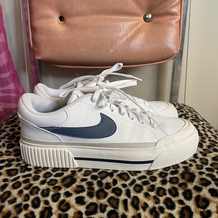 Sneakers Nike Size 9