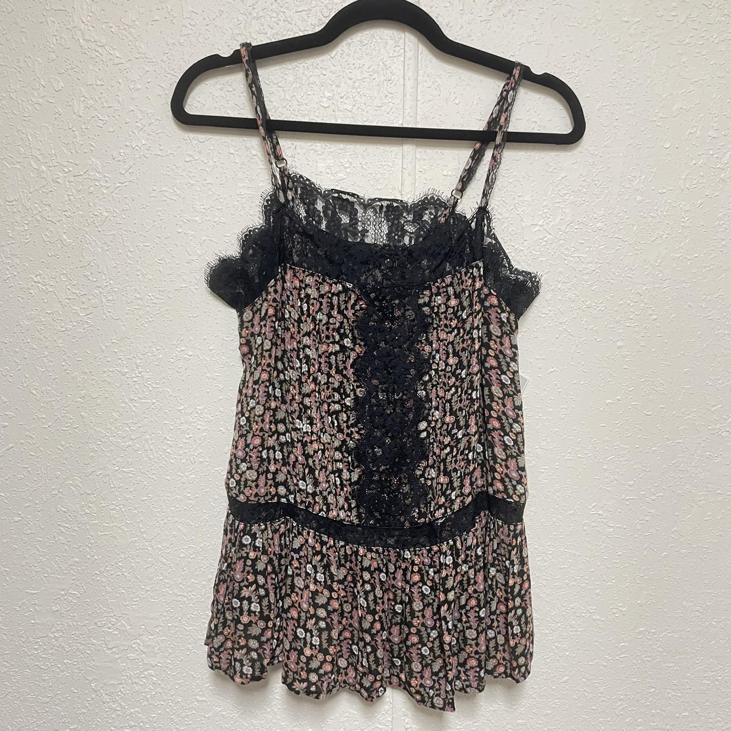 Top American Eagle Size Medium