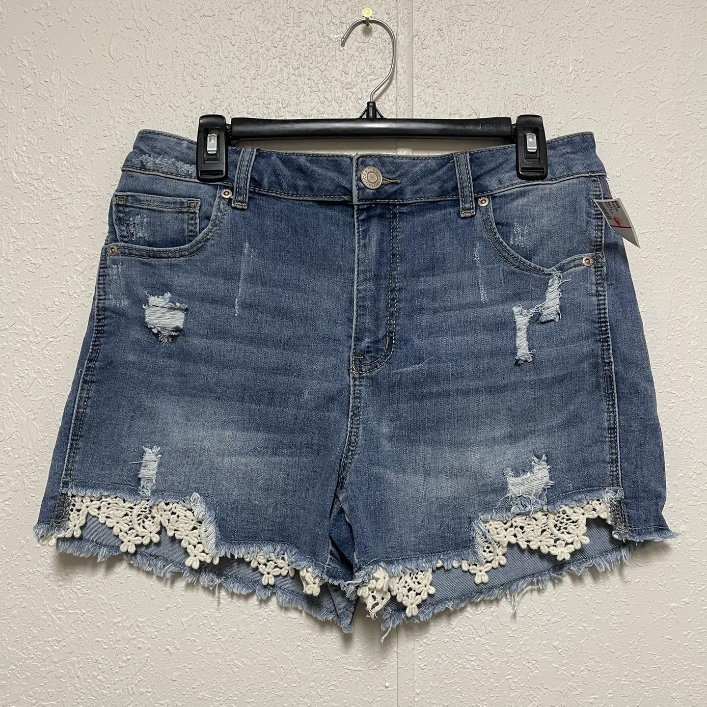 Shorts Maurices Size 12