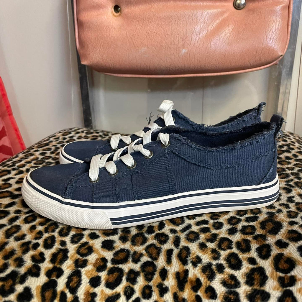 Sneakers Outwoods Size 8
