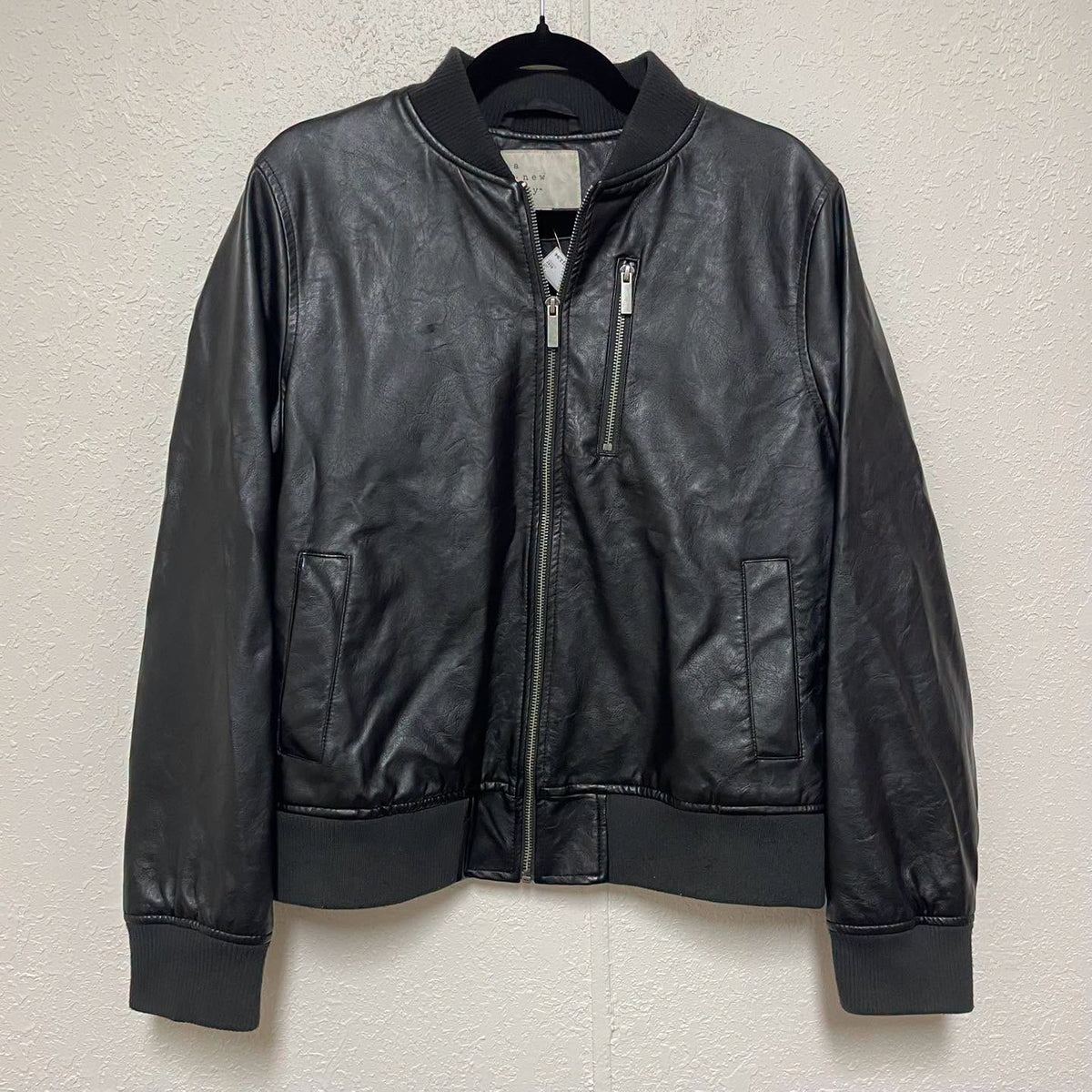 Jackets a new day Size Large