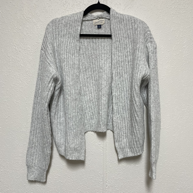 Cardigans Universal Thread Size Small