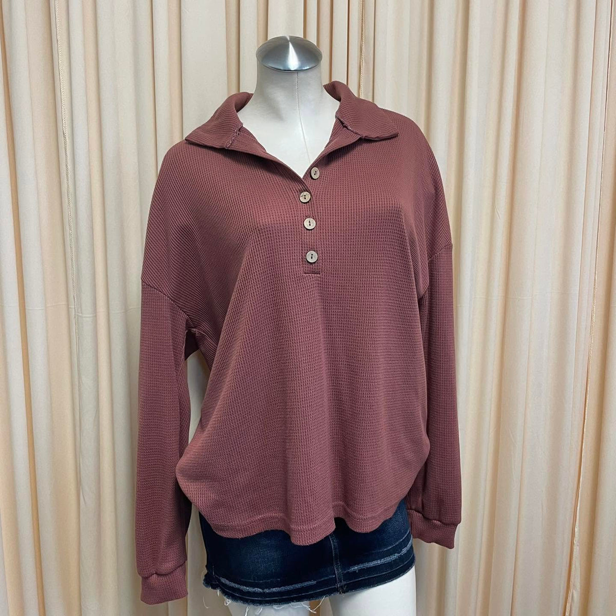 Top . Size Large
