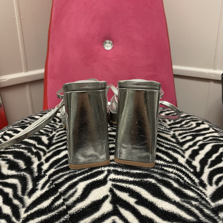 Heels . Size 6