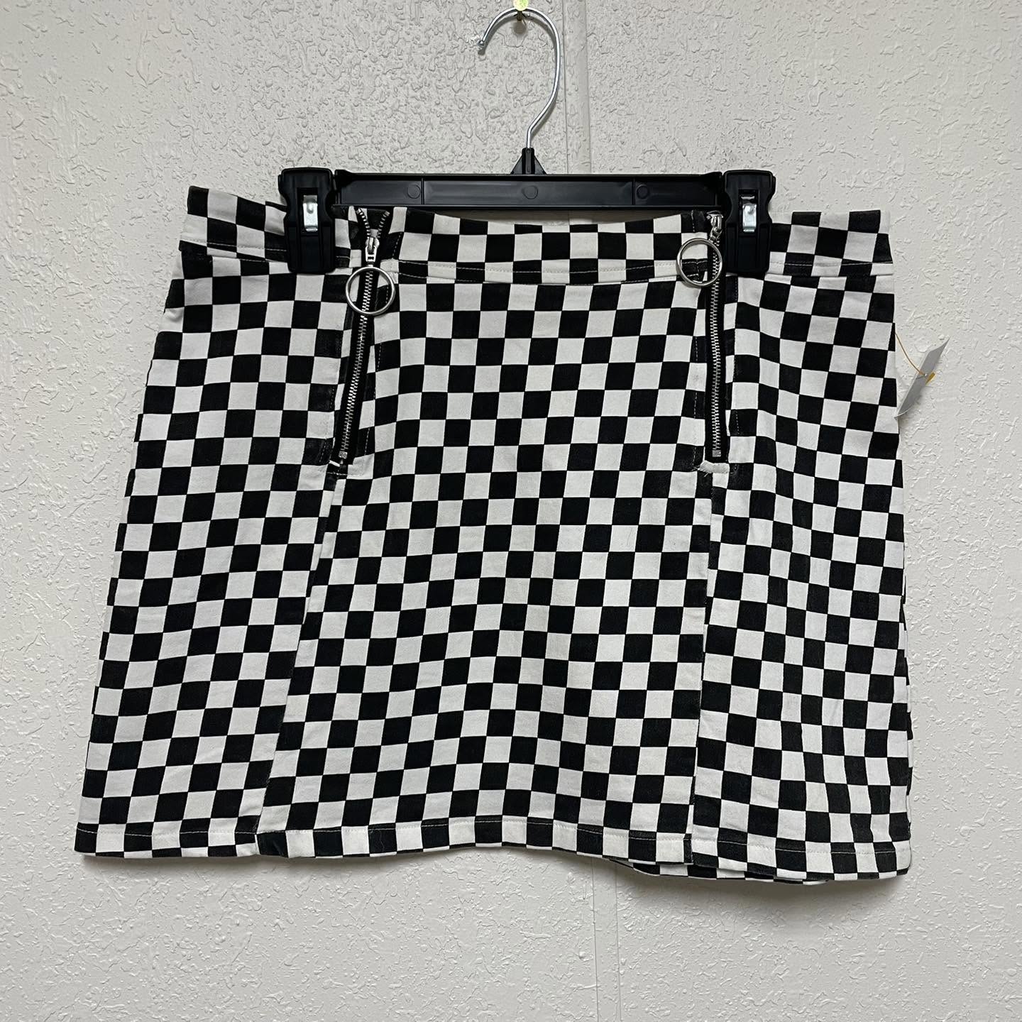 Skirts . Size Large