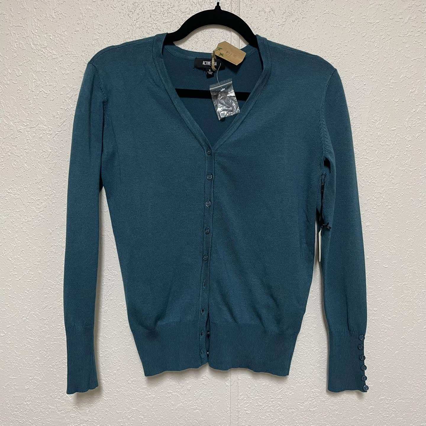 Cardigans Active USA Size Small