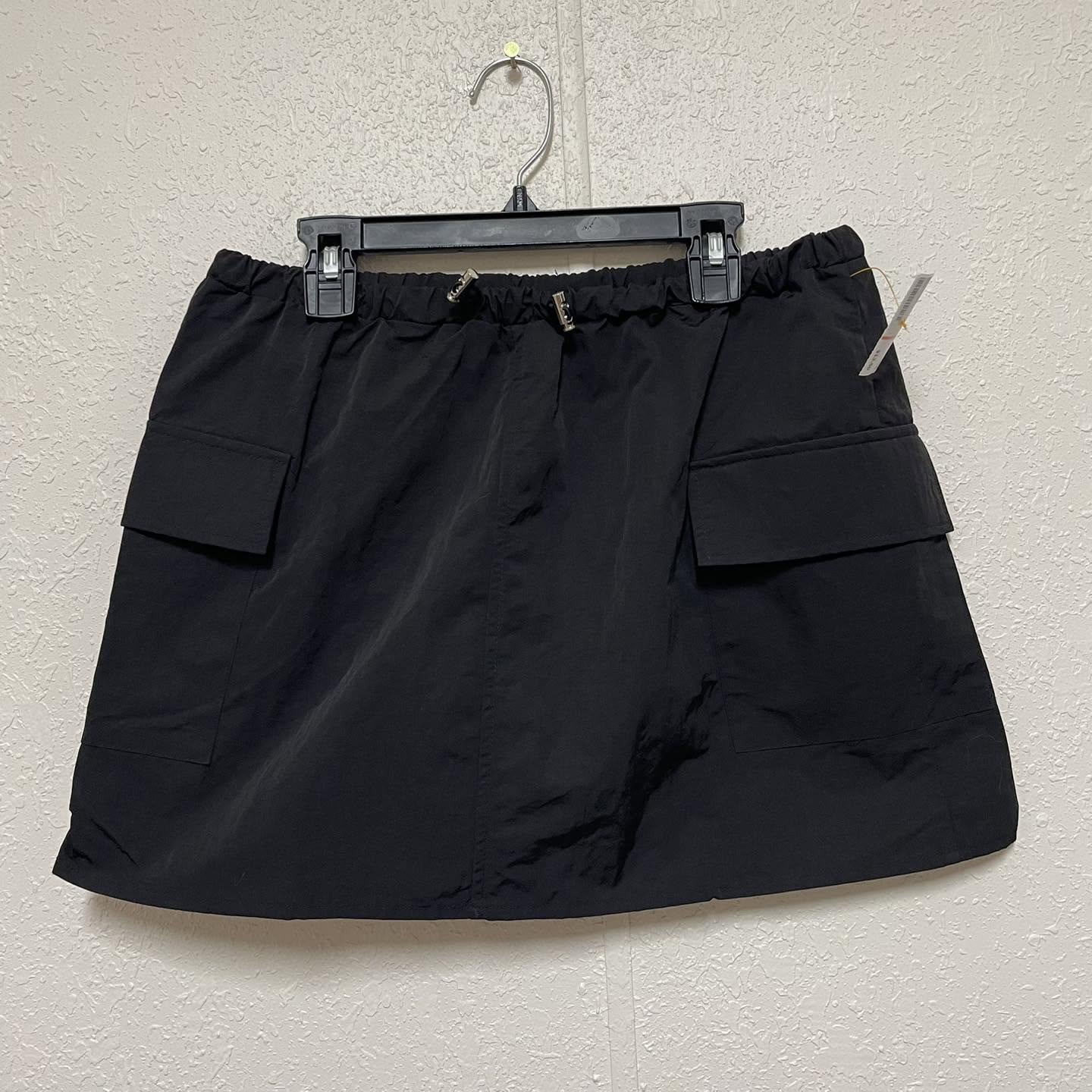 Skirts Missguided Size Small