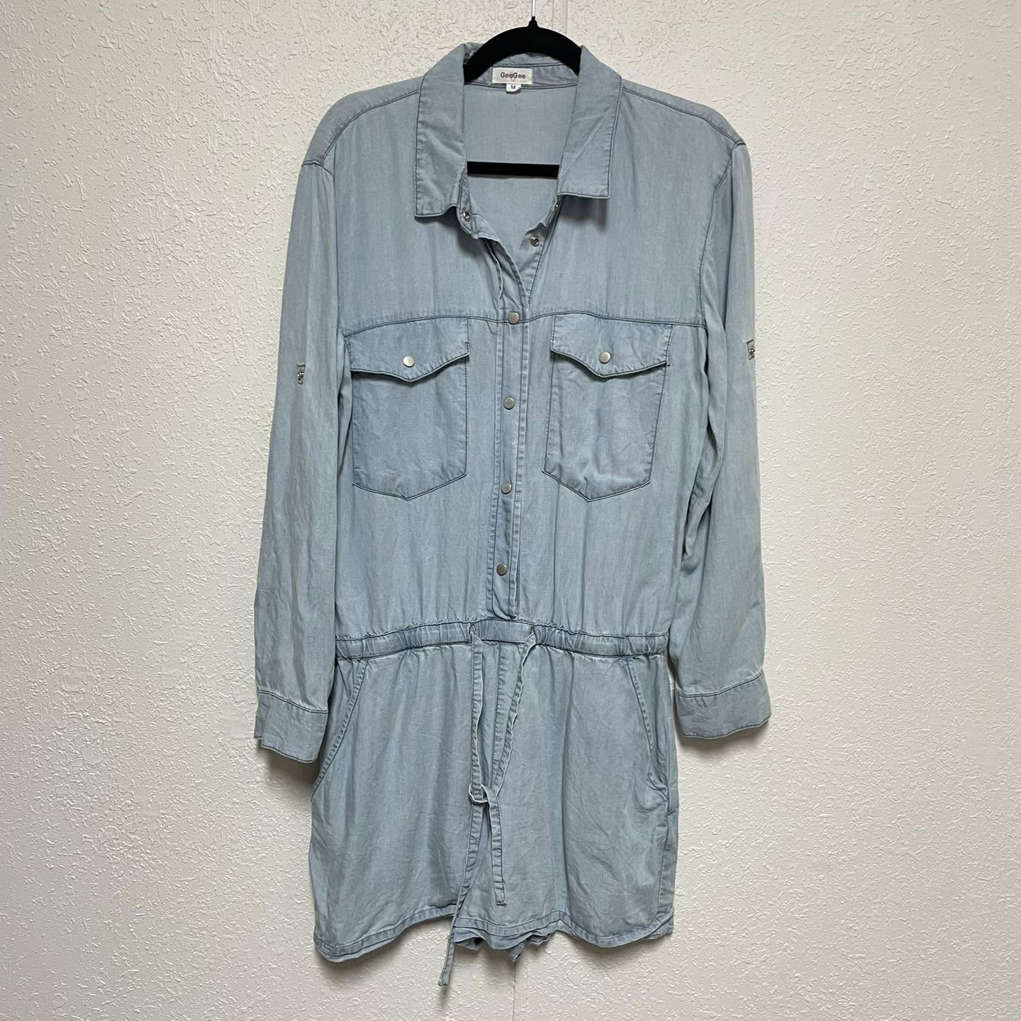 Romper GeeGee Size Medium