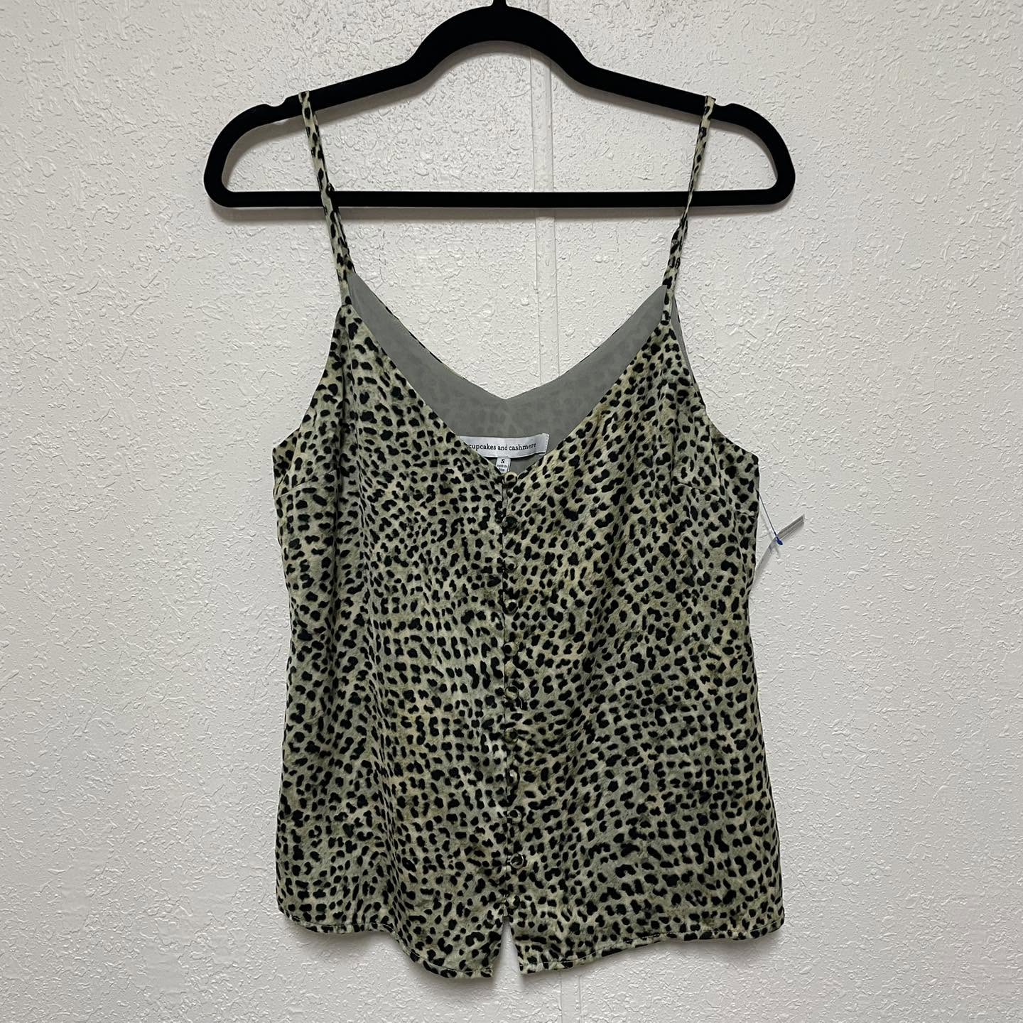 Tank Top Cupcakes & Cashmere Size Small