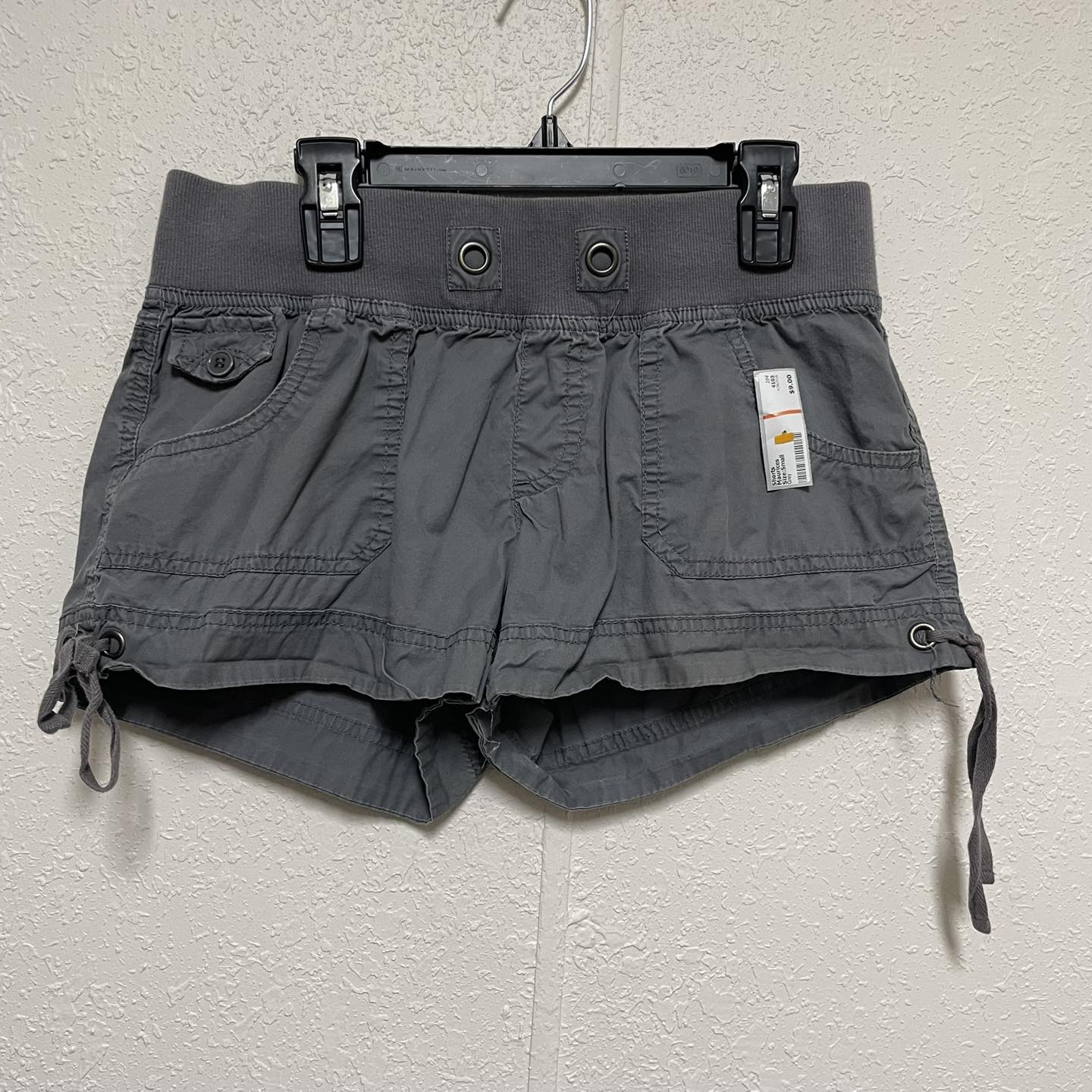 Shorts Maurices Size Small