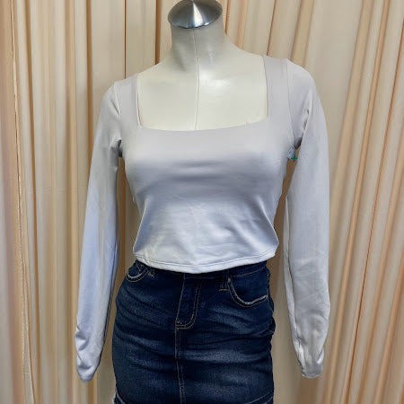 Top Gilly Hicks Size Medium