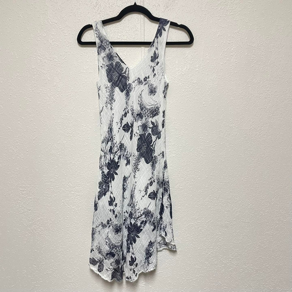 Dresses Charlie B Size Small