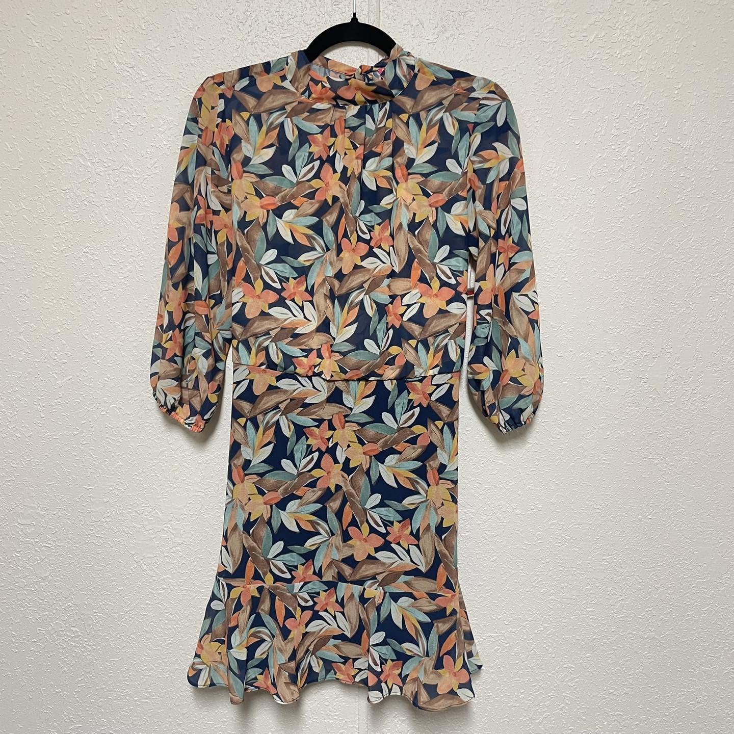 Dresses THML Size XS