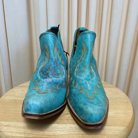 Booties MYRA Size 7