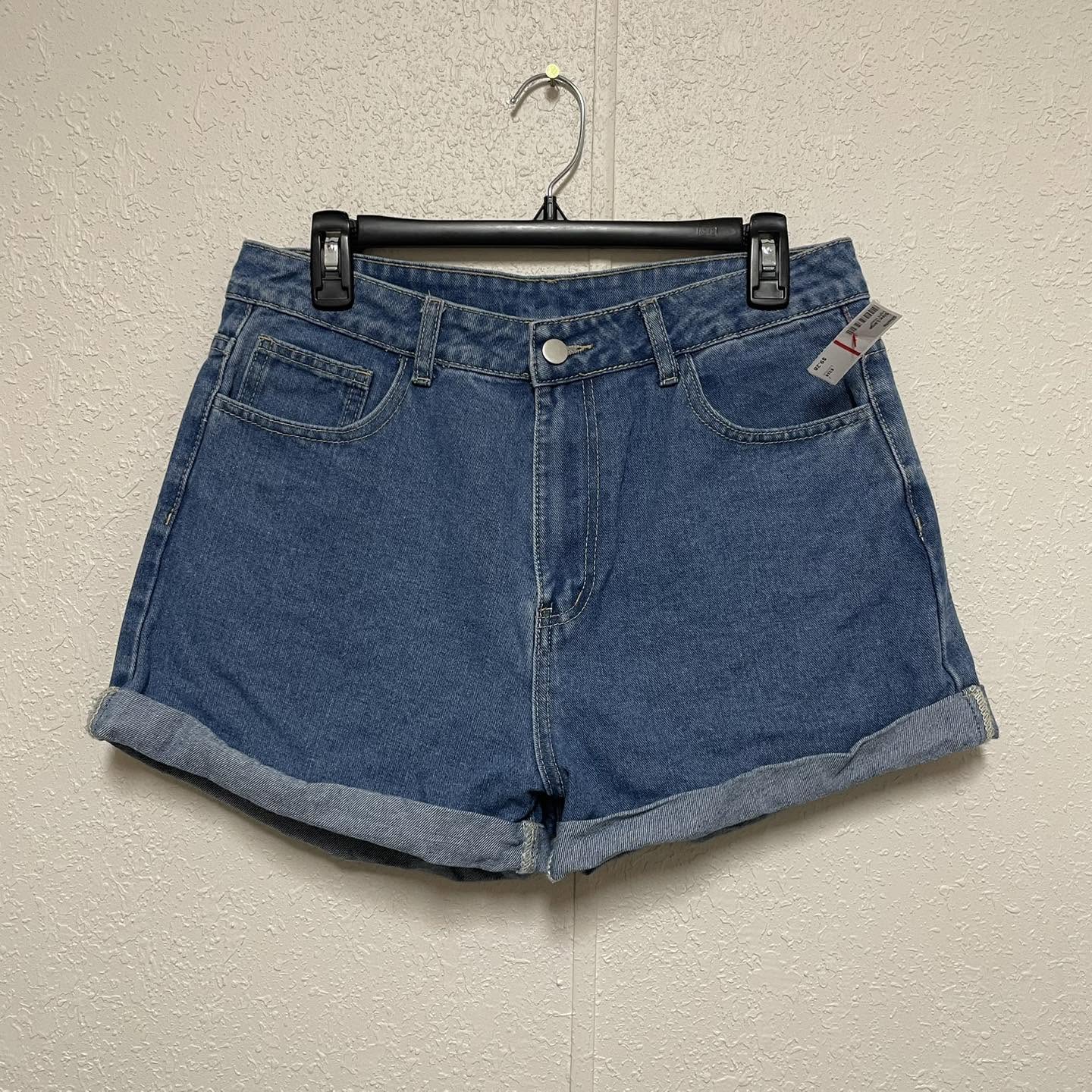 Shorts . Size Large