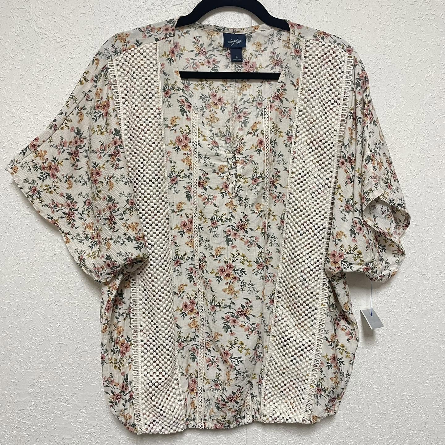 Top daytrip Size Large