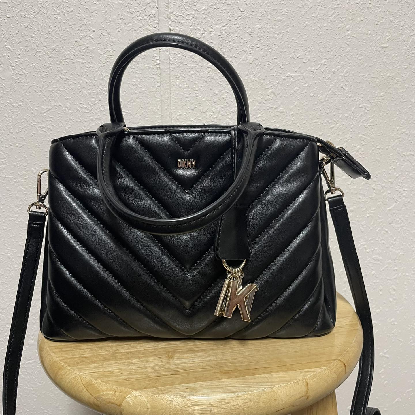 Crossbody DKNY