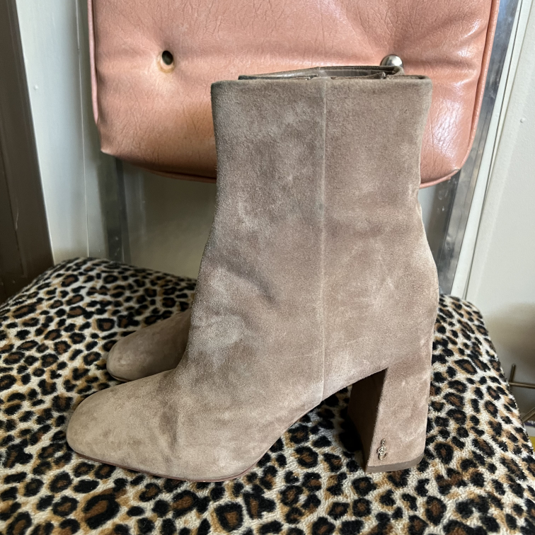 Boots Sam Edelman Size 7.5