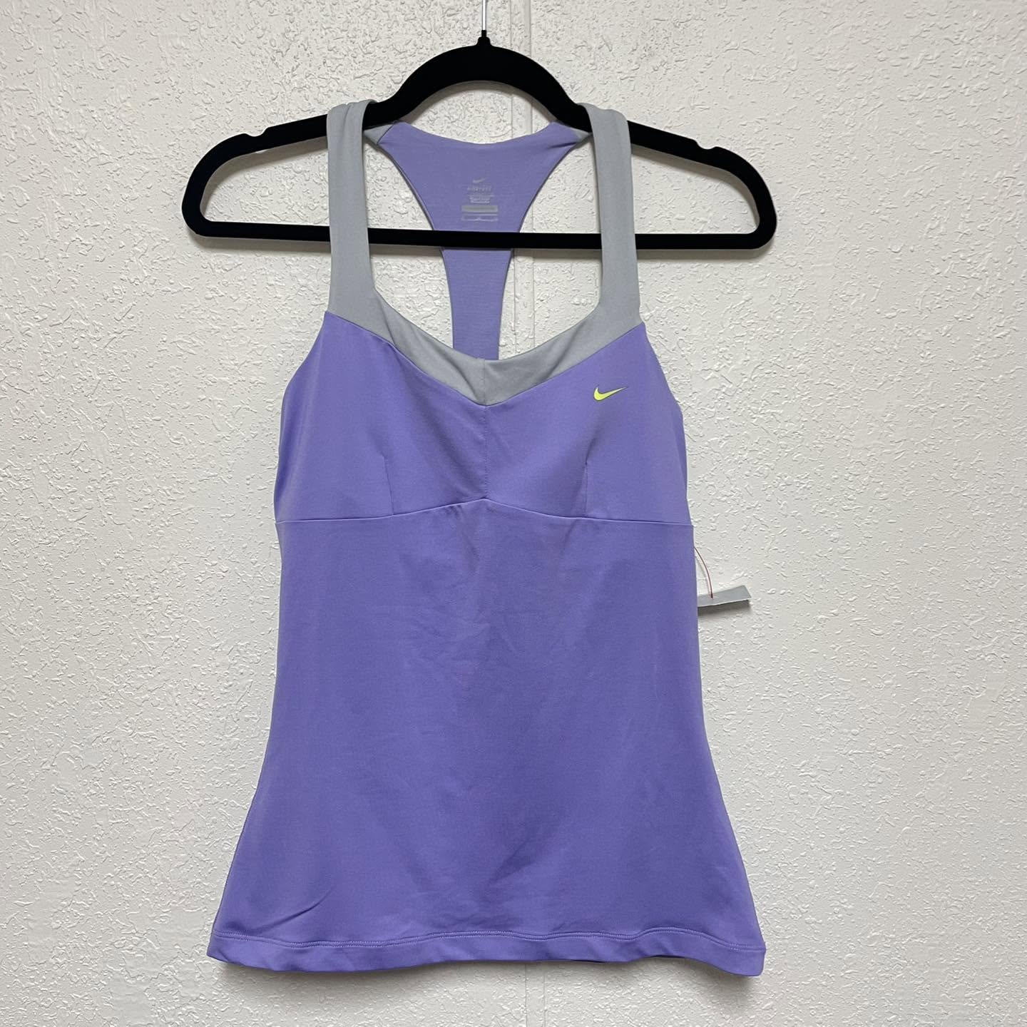 Activewear Nike Size Medium
