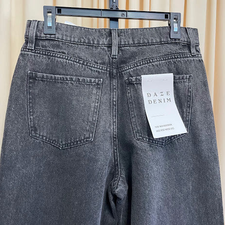 Jeans DAZE Size 28