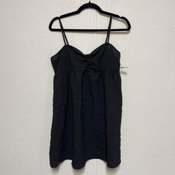 Dresses DIVIDED Size Medium