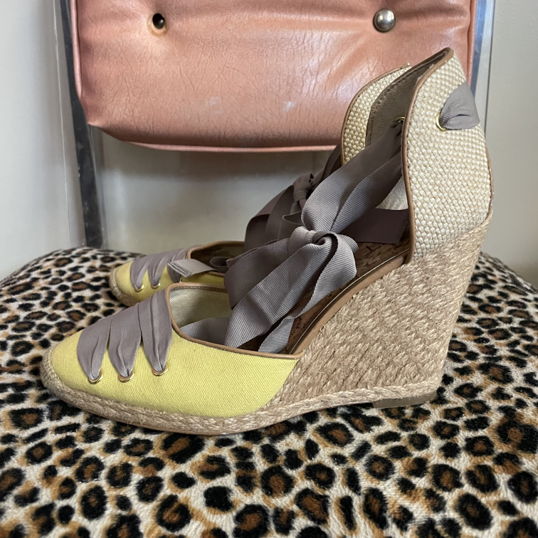 Heels Loft Size 9