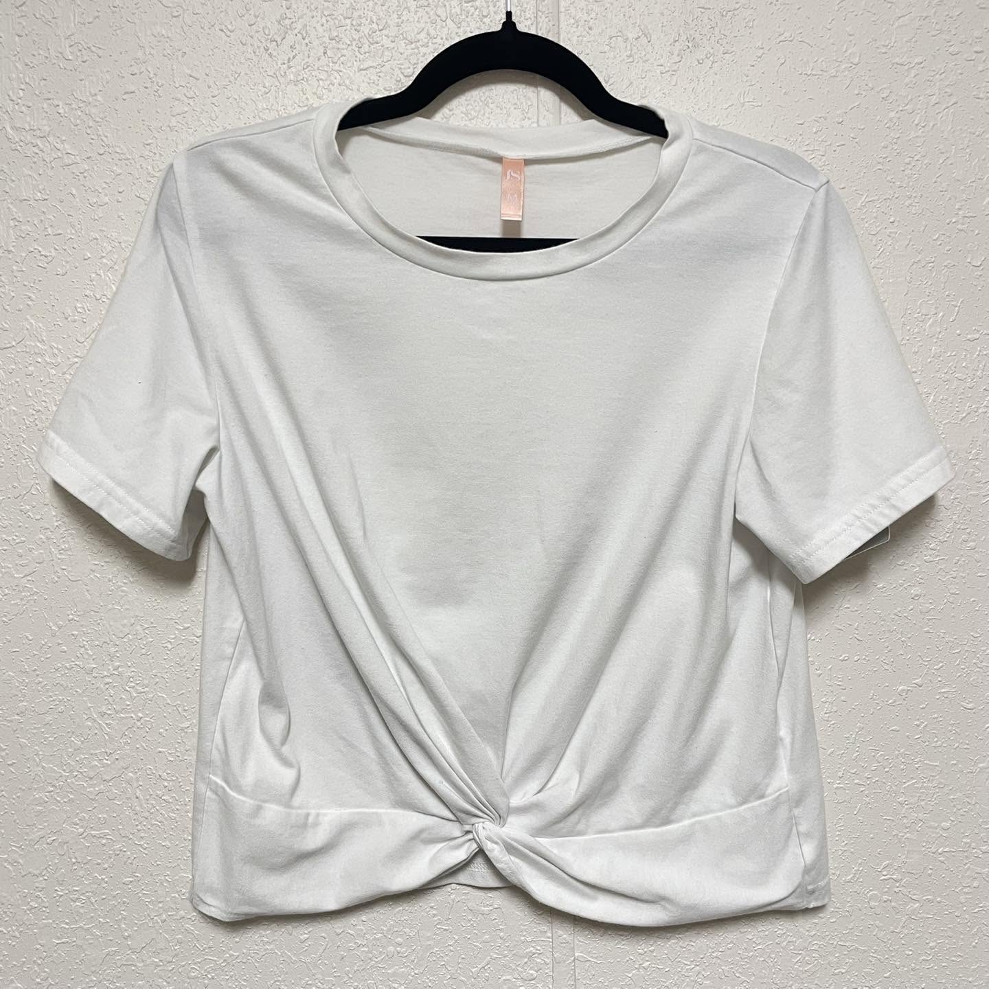 Top Jinkesi Size Medium