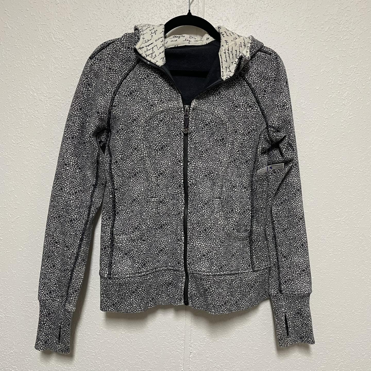 Activewear Lululemon Size 8