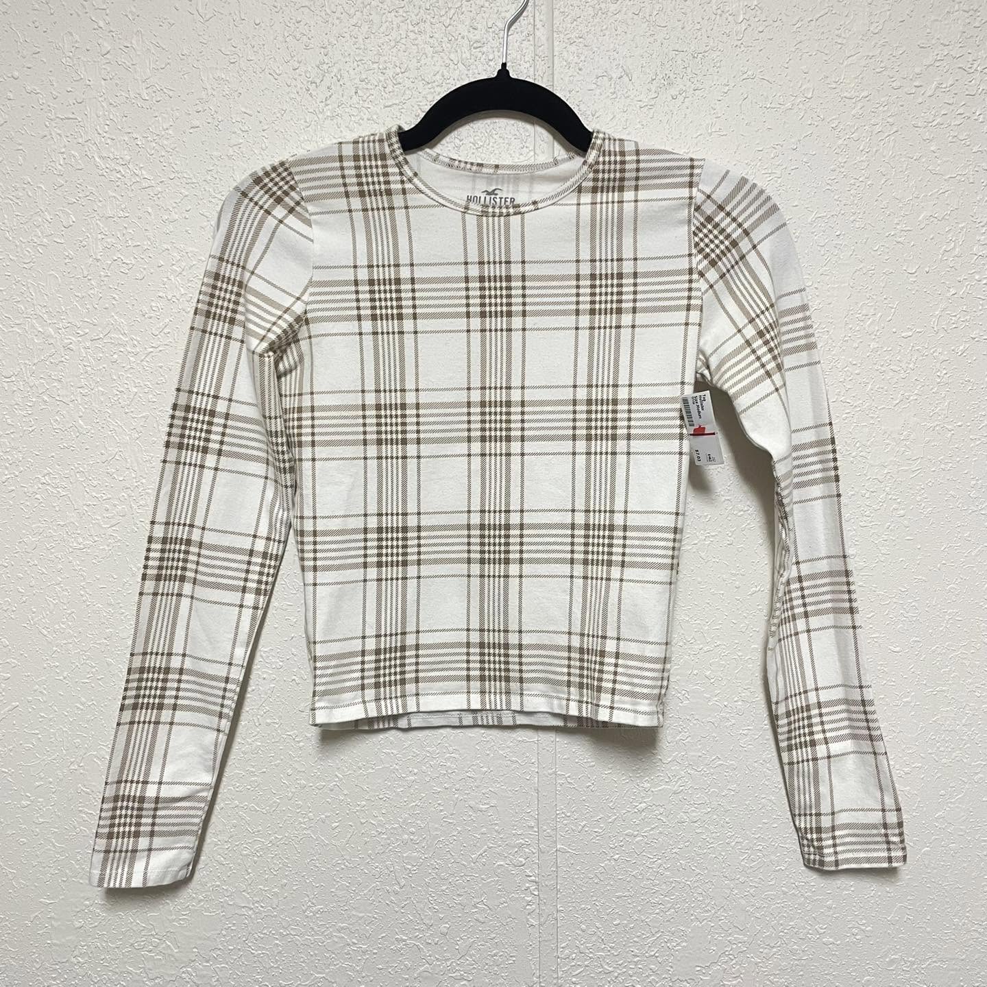 Top Hollister Size Medium