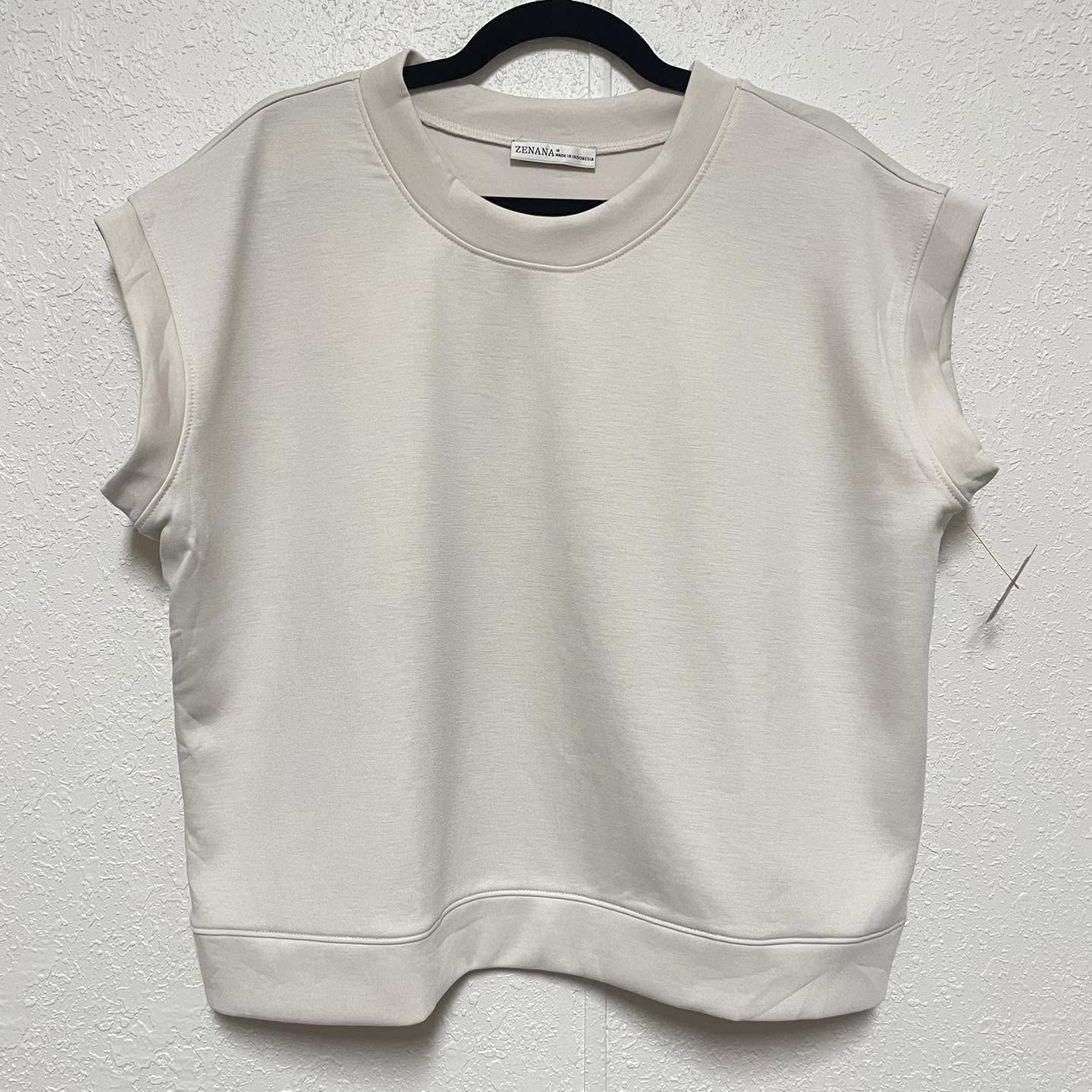 Sweaters Zenana Size Medium