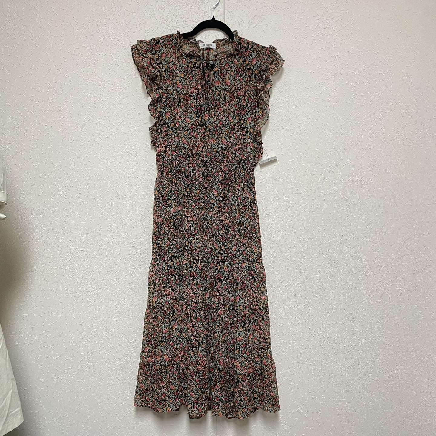 Dresses BB Dakota Size Medium