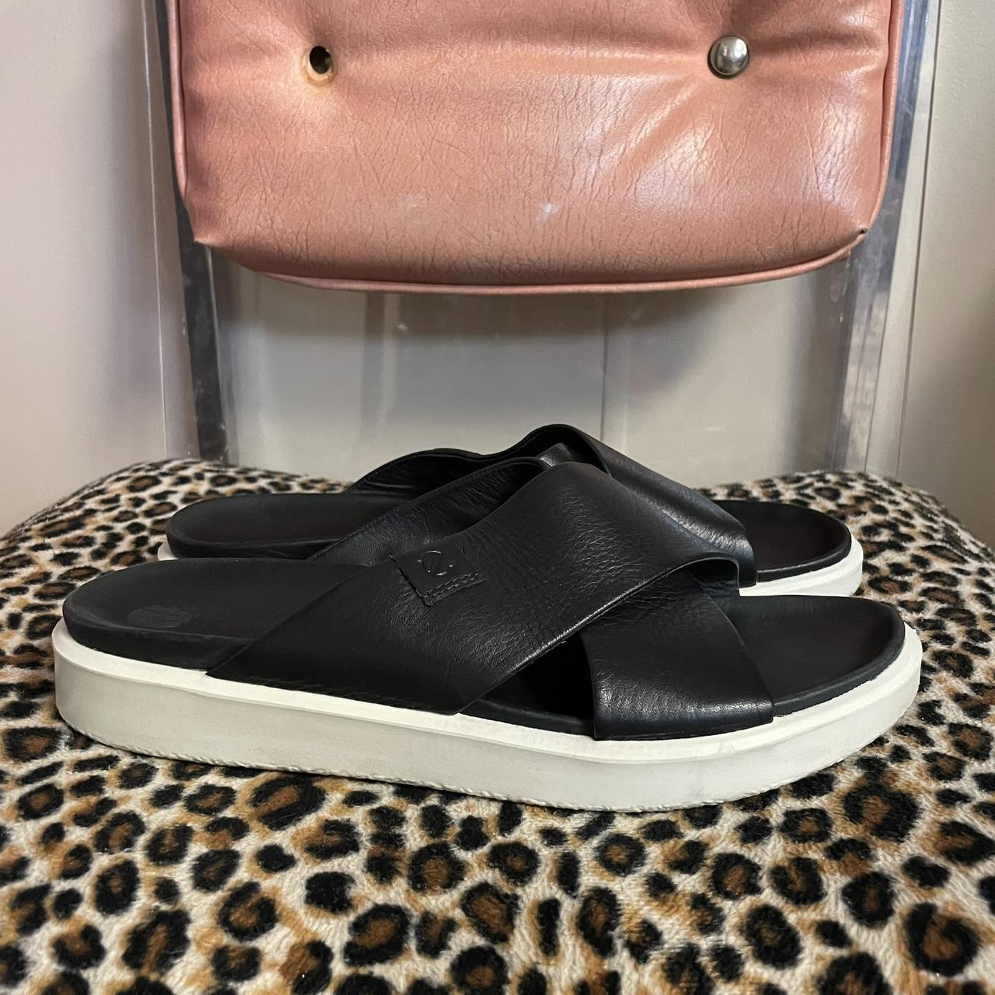 Sandals ECCO Size 9.5