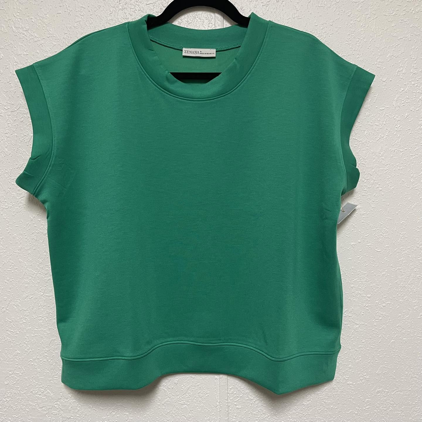 Sweaters Zenana Size Medium