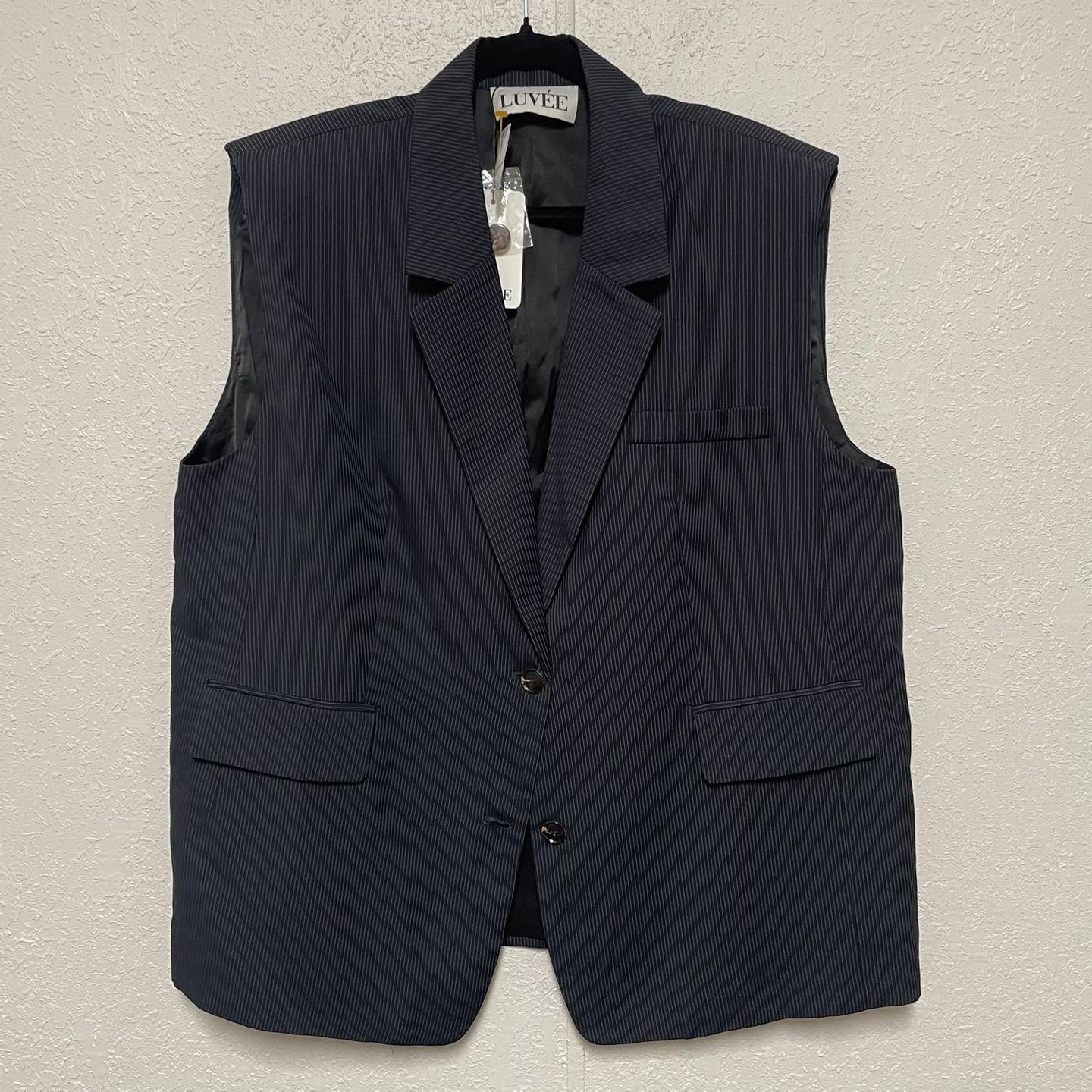 Vests LUVEE Size Large