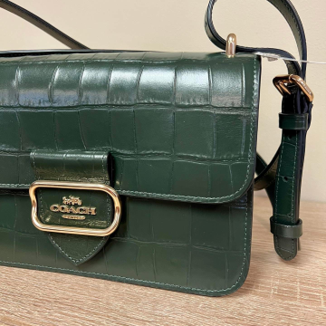 Crossbody Coach