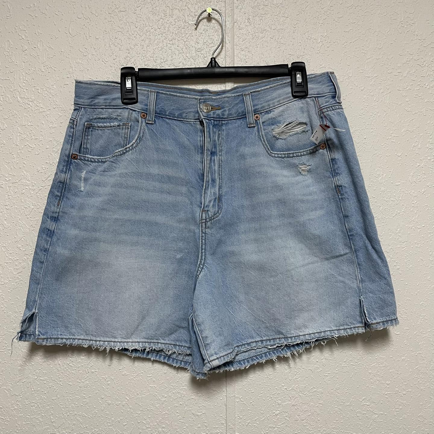 Shorts American Eagle Size 12