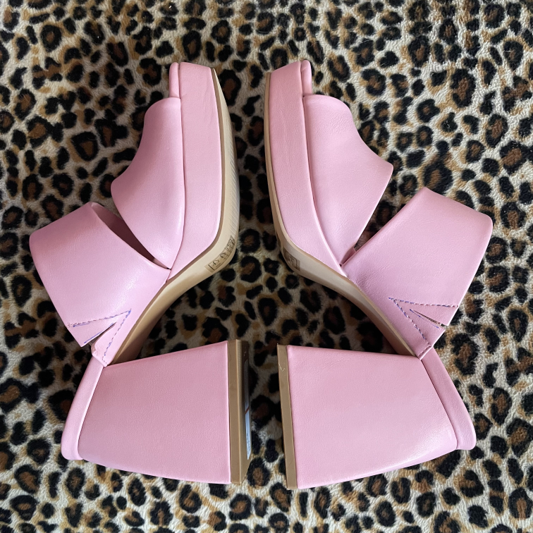Heels Beast Fashion Size 6.5