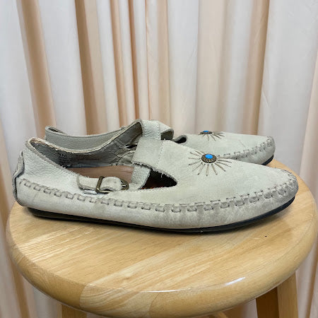 Slip On Hush Puppies Size 9