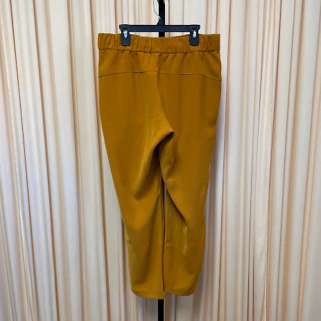Activewear Lululemon Size 8